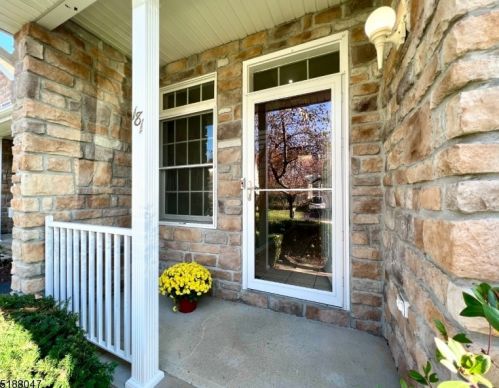 181 Emily Pl, Parsippany NJ  07054-3431 exterior