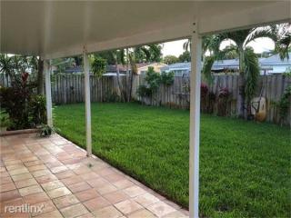 2004 31st Ct, Hollywood FL  33021-4414 exterior