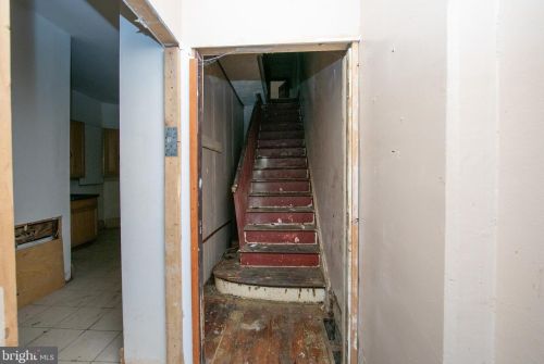 568 Spruce St, Camden NJ  08103-2131 exterior