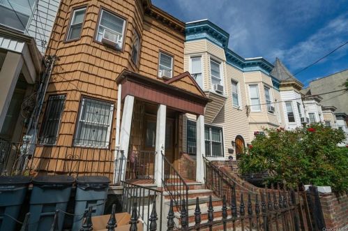 2457 Hoffman St, Bronx, NY 10458-6013