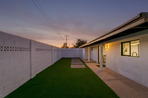 8335 Montecito Ave, Scottsdale AZ 85251-2925 exterior