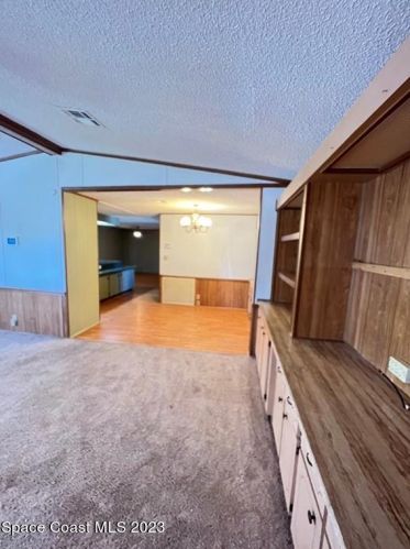 610 Dolphin Cir, Sebastian FL  32976-2591 exterior