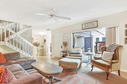 129 1st Ter, West Palm Beach, FL 33418-3625