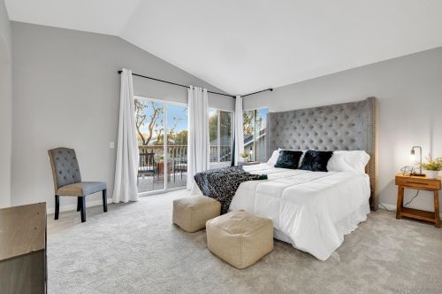 41049 Vintage Cir, Temecula CA  92591-2105 exterior