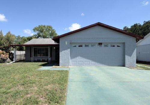 7653 Arlight Dr, New Port Richey, FL 34655-2728