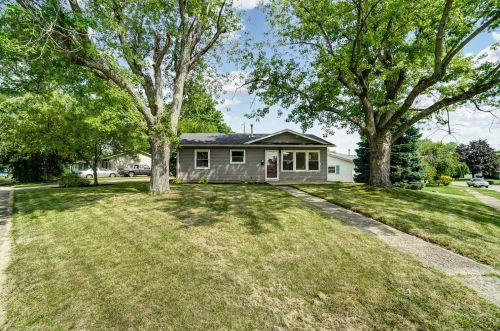 386 Ackerman Pl, Xenia, OH 45385-2414