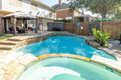 5213 Gulfwind Ln, Fort Worth, TX 76123-1939