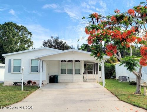 414 Kumquat Dr, Sebastian, FL 32976-6842