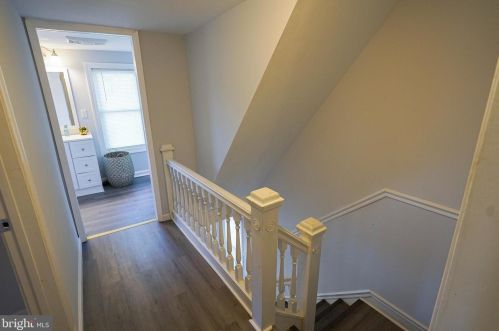 411 6th St, Laurel DE  19956-1363 exterior