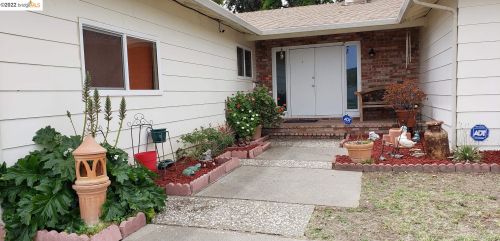 776 Ventura Dr, West Pittsburg, CA 94565-6122