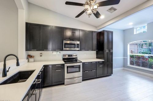 15206 Cortona Way, Naples FL  34120-0672 exterior
