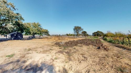 3944 Llano Rd, Santa Rosa CA  95407-6435 exterior