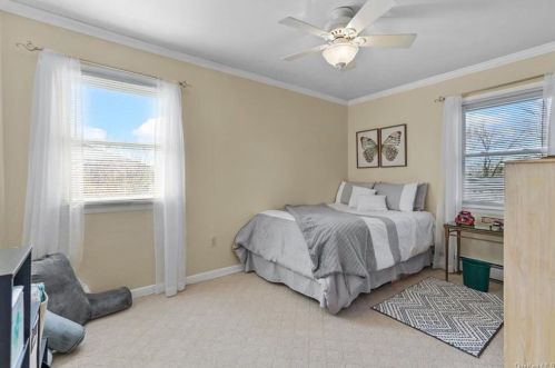 24 Somerset Dr, Washingtonville NY  10992-1372 exterior