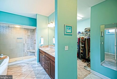 33675 Hunters Run, Lewes DE  19958-4844 exterior