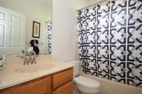 3752 Miramontes Cir, West Palm Beach, FL 33414-8826