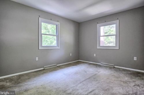 838 Kiehl Dr, Lemoyne PA  17043-1205 exterior