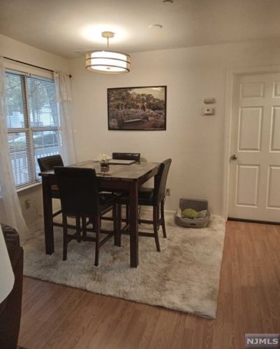 28 Cliff Dr, Englewood NJ  07631-5058 exterior