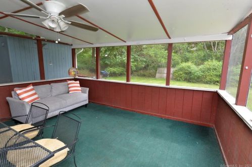 53 Spring Ln, Milford CT  06460-3209 exterior