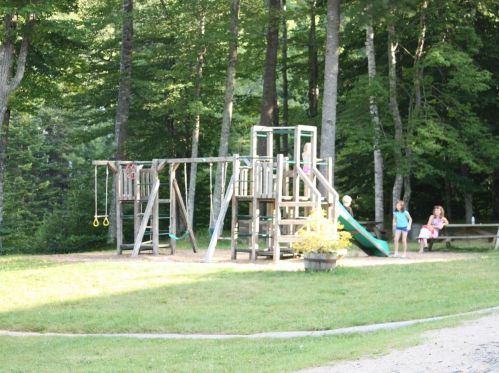 143 Snowood Dr, Ellsworth NH  03285-6546 exterior