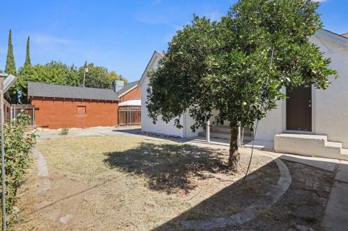 504 Roselawn Ave, Modesto CA  95351-3731 exterior