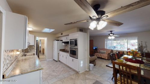 4561 Jay Ave, Tucson AZ 85705-2123 exterior