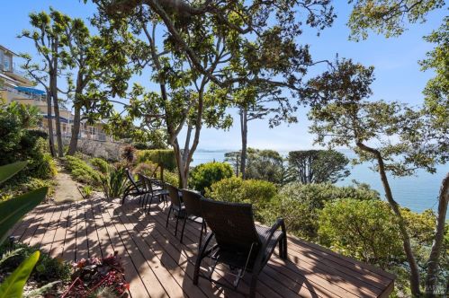 333 Belvedere Ave, Tiburon CA 94920-2429 exterior