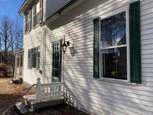 41 Library Rd, Grafton, NH 03240-3446