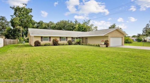 2875 Diamond Rd, Titusville FL  32796-1633 exterior