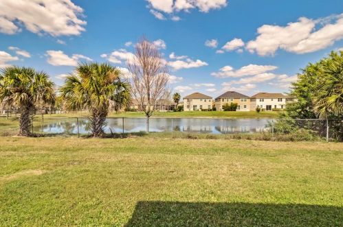 5209 Vineland Rd, Orlando, FL 32811-7640