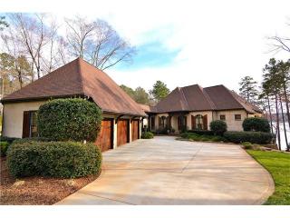 3241 Ashwood Park Dr, Catawba Heights, NC 28012-6745