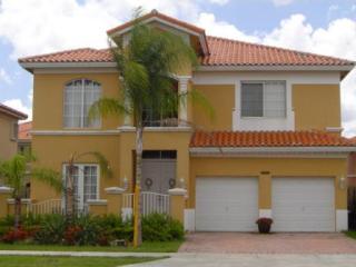 15386 19th Ter, Miami, FL 33185-5725