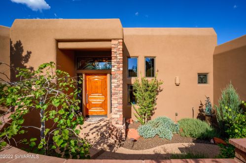 206 Calle Francesca, Sedona AZ 86336-4760 exterior