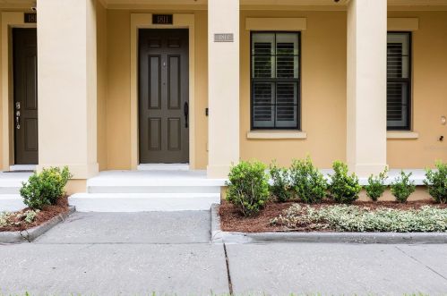 1811 Meeting Pl, Orlando, FL 32814-6322