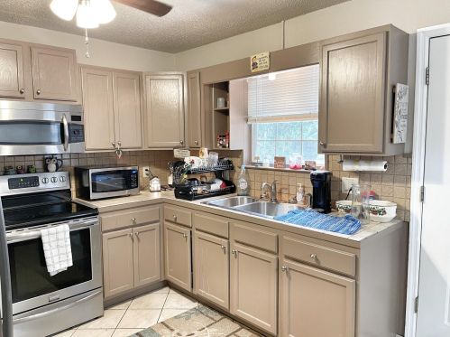 96 James Ct, Defuniak Springs FL  32433-3583 exterior