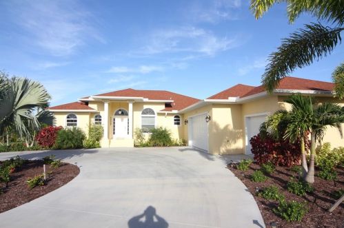 107 White Marsh Ln, Placida, FL 33947-3108