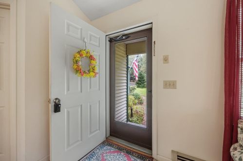 246 Church Rd, Allenstown NH  03275-2903 exterior