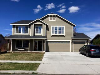 20904 Lupine Ave, Bend, OR 97701-8330