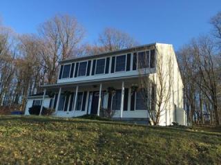 1 Paradise Ct, Basket PA  19547-9268 exterior