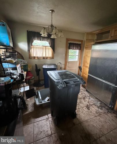 5008 Irene Dr, Harrisburg PA 17112-2138 exterior