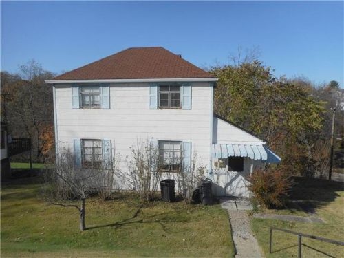 625 Independence Dr, Jefferson Hills, PA 15025-1027