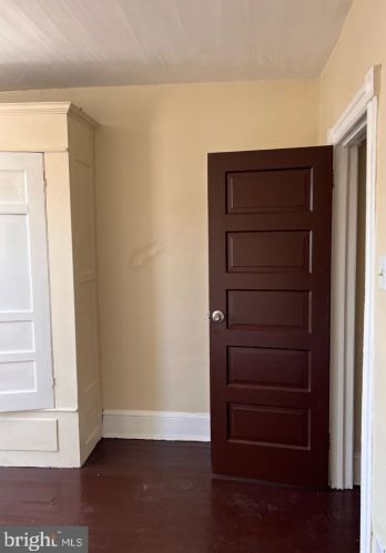 1055 Thurman St, Camden NJ  08104-1551 exterior