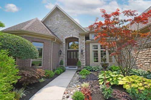 203 Chateau Valley Ln, South Lebanon, OH 45065-8766