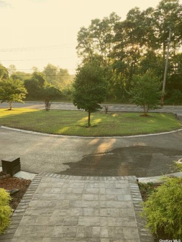 54 Ridge Rd, Panamoka, NY 11961-1008