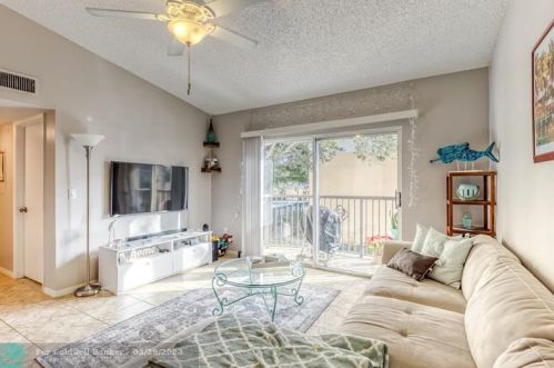 1200 Crestwood Ct, West Palm Beach, FL 33411-4943
