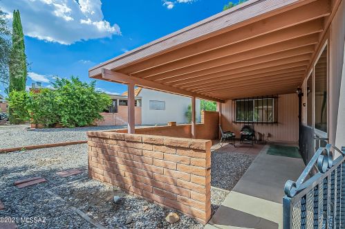 240 Placita De Los Anillos, Green Valley, AZ 85614-3138