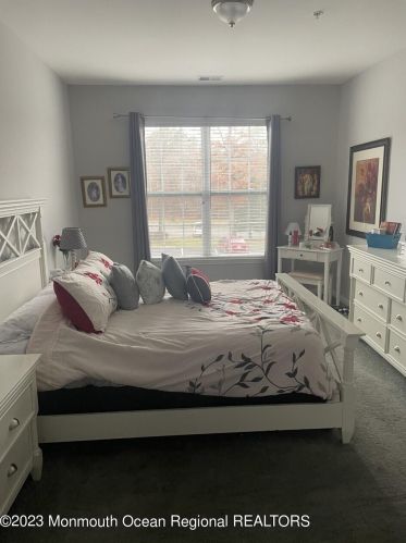 129 Sophee Ln, Lakewood NJ  08701-6286 exterior