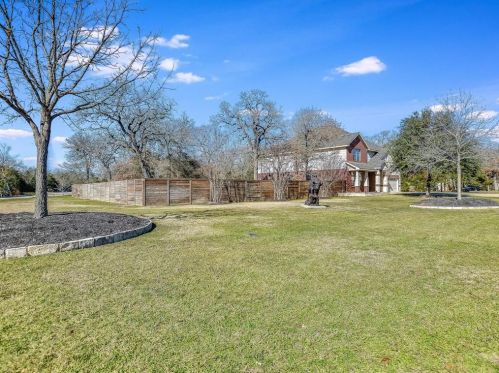 106 Wamel Way, Lost Pines, TX 78612-3574