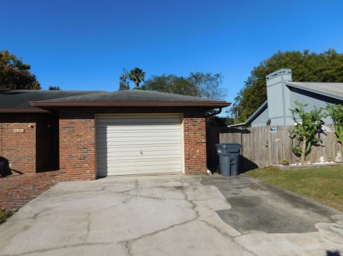 370 Sand Pine Trl, Winter Haven, FL 33880-1103