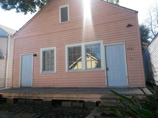 7721 Zimpel St, New Orleans LA  70118-3925 exterior