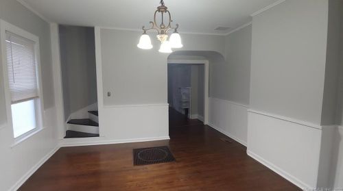 98 State St, Ansonia CT  06401-3039 exterior